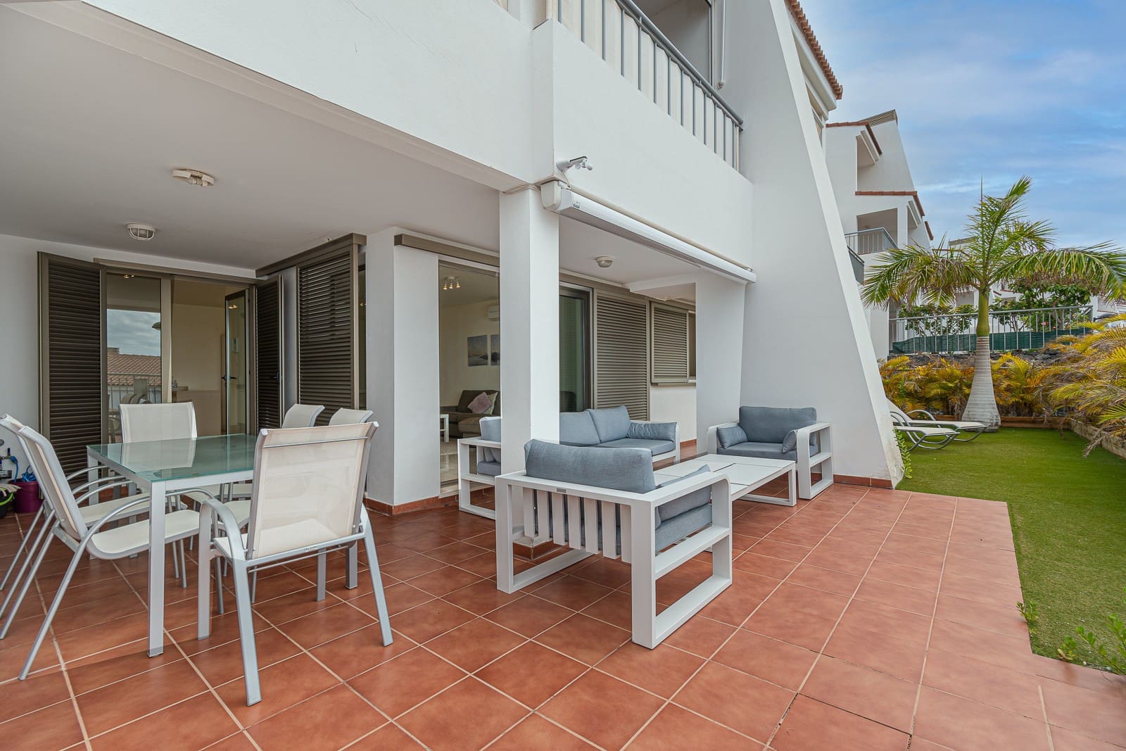   2 soveværelse   ferieLejlighed i Playa de la Caleta   med   swimmingpool  garage  - € 1.150 (Ref: 5166882)