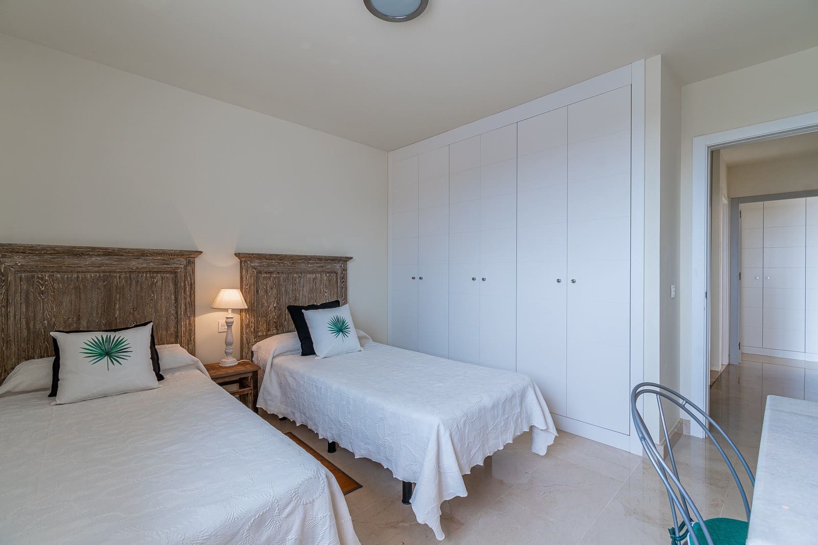   2 soveværelse   ferieLejlighed i Playa de la Caleta   med   swimmingpool  garage  - € 1.150 (Ref: 5166882)