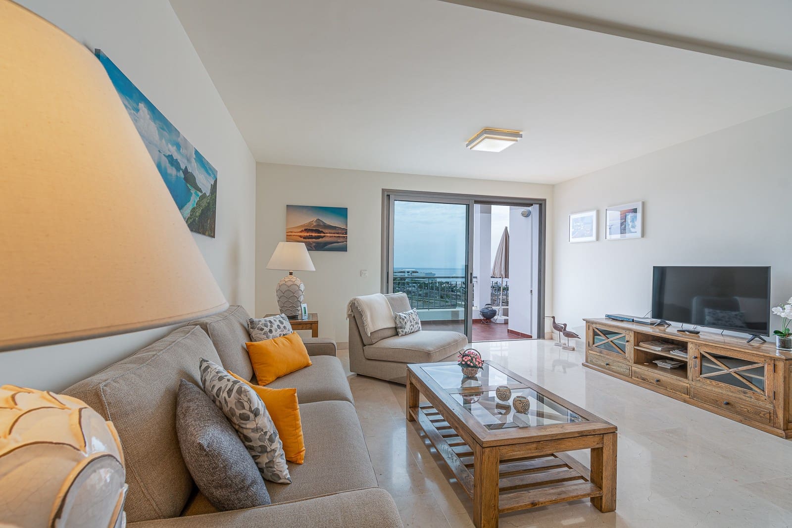   2 soveværelse   ferieLejlighed i Playa de la Caleta   med   swimmingpool  garage  - € 1.150 (Ref: 5166882)