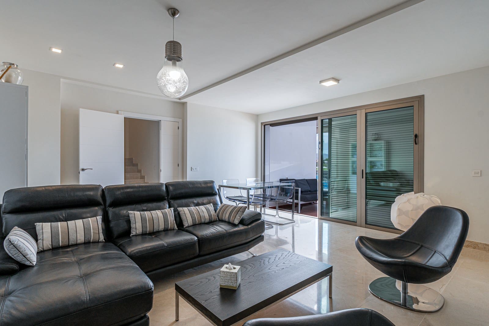   2 soveværelse   ferieLejlighed i Playa de la Caleta   med   swimmingpool  garage  - € 1.150 (Ref: 5166882)