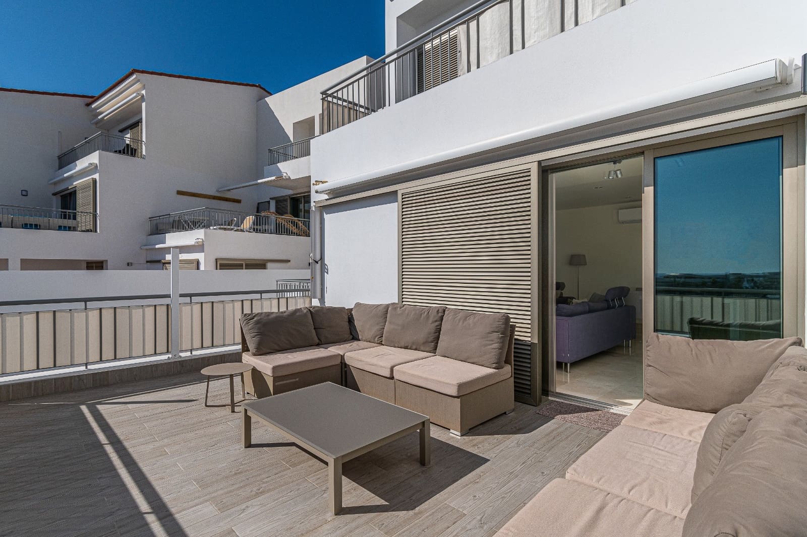   2 soveværelse   ferieLejlighed i Playa de la Caleta   med   swimmingpool  garage  - € 1.150 (Ref: 5166882)