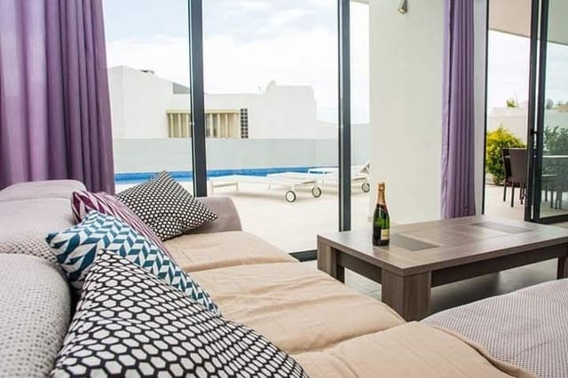 4 soverom Leilighet til salgs i Adeje med svømmebasseng garasje - € 1 800 (Ref: 5167075)