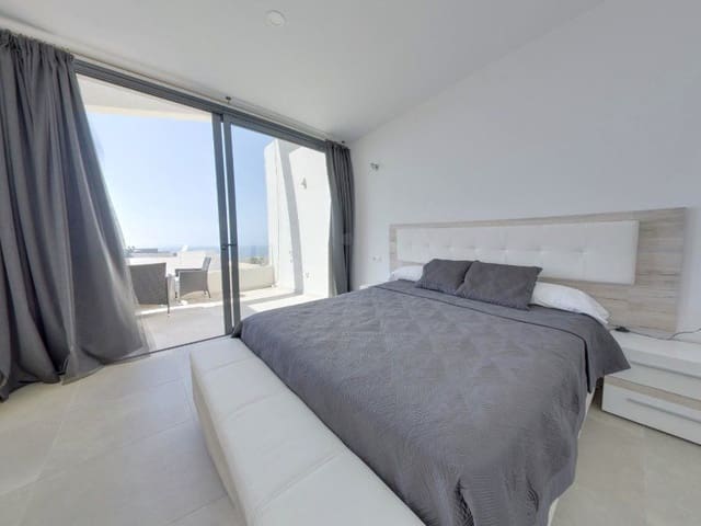 4 soverom Leilighet til salgs i Adeje med svømmebasseng garasje - € 1 800 (Ref: 5167075)