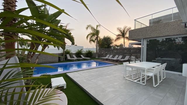 Chalet de 6 habitaciones en Costa Adeje, Adeje en alquiler vacacional con piscina garaje - 4.300 € (Ref: 5329191)