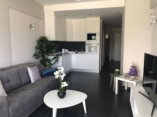 1 bedroom Apartment for holiday rental in Playa del Duque, Adeje with pool - € 850 (Ref: 5329227)