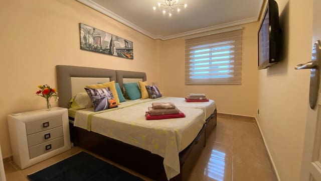 1 makuuhuone Huoneisto vuokrattavana paikassa Los Cristianos, Arona - 1 400 € (Ref: 6767086)