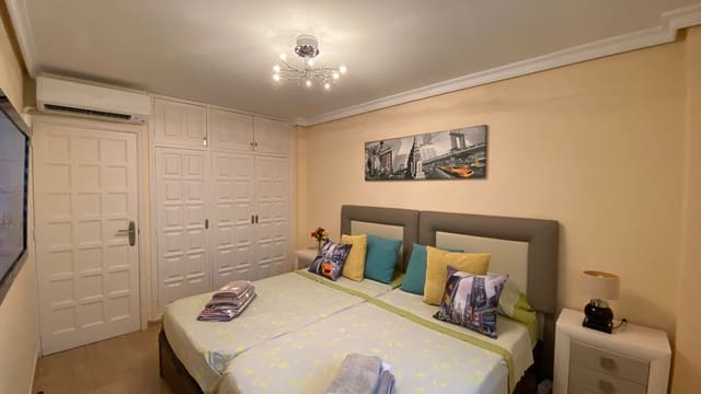 1 makuuhuone Huoneisto vuokrattavana paikassa Los Cristianos, Arona - 1 400 € (Ref: 6767086)