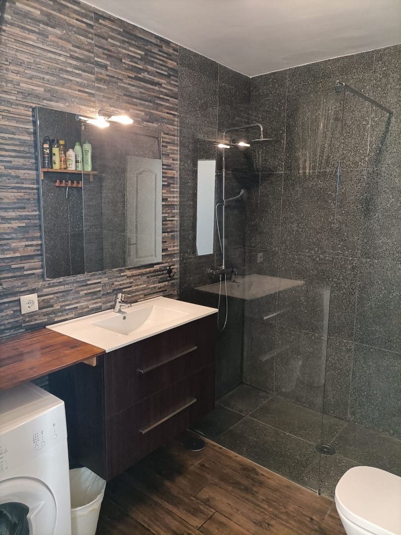 2 sypialnia Apartament na kwatery wakacyjne w Torviscas z basenem garażem - 595 € (Ref: 7043220)