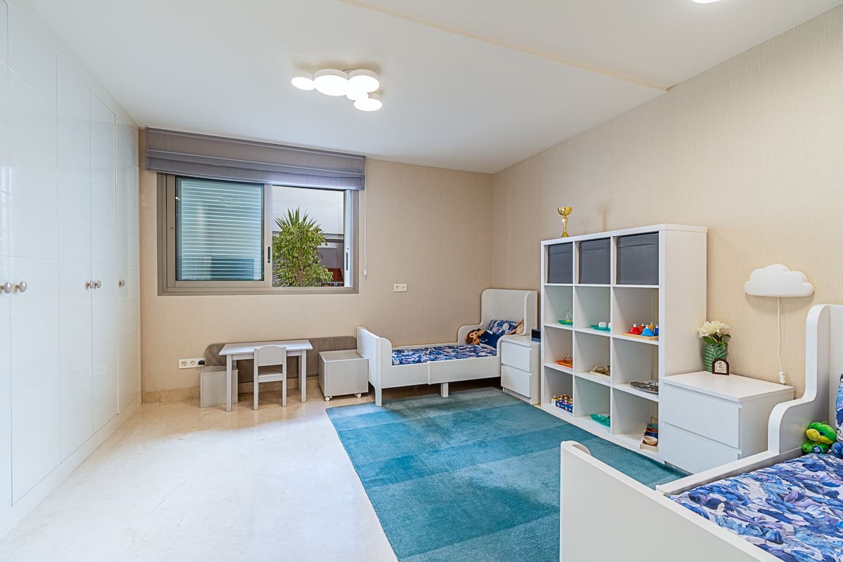 2 sypialnia Apartament na sprzedaż w La Caleta Adeje z basenem garażem - 949 000 € (Ref: 7722059)