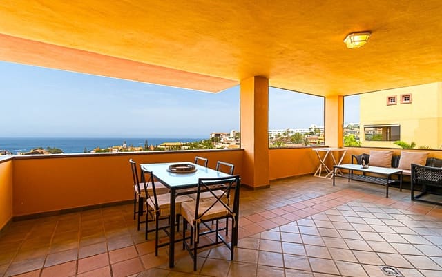 2 bedroom Flat for rent in Costa Adeje, Adeje with pool garage - € 2,930 (Ref: 7770395)