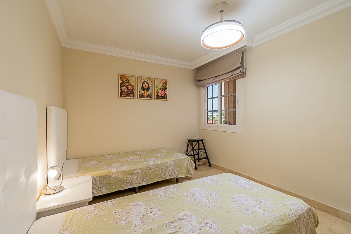 2 Zimmer Wohnung zu vermieten in Costa Adeje mit Pool Garage - 2.930 € (Ref: 7770395)