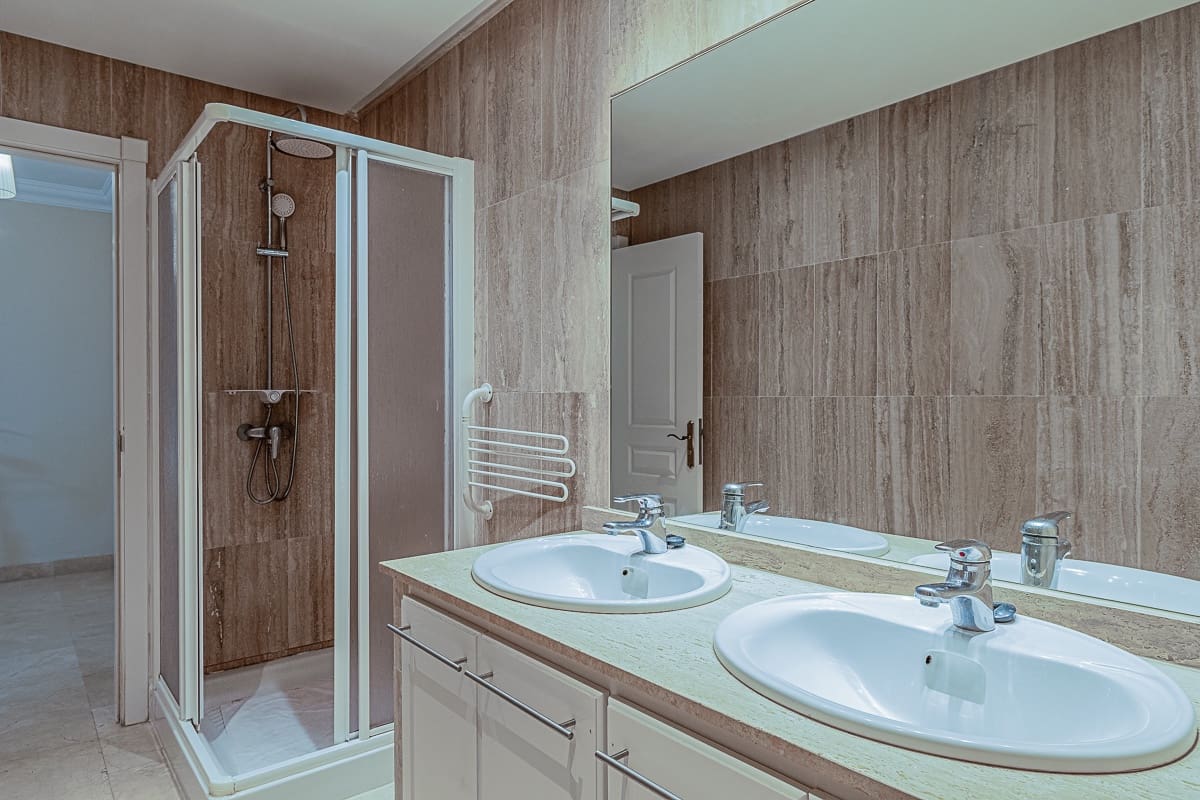 2 Zimmer Wohnung zu vermieten in Costa Adeje mit Pool Garage - 2.930 € (Ref: 7770395)