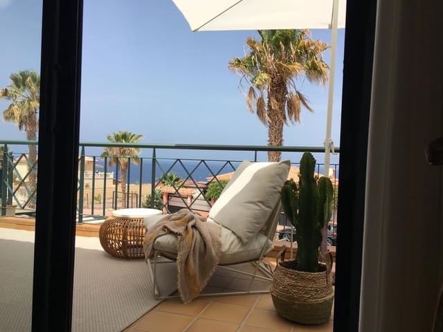 2 slaapkamer Appartement te huur in Costa Adeje, Adeje met zwembad - € 2.750 (Ref: 7770428)