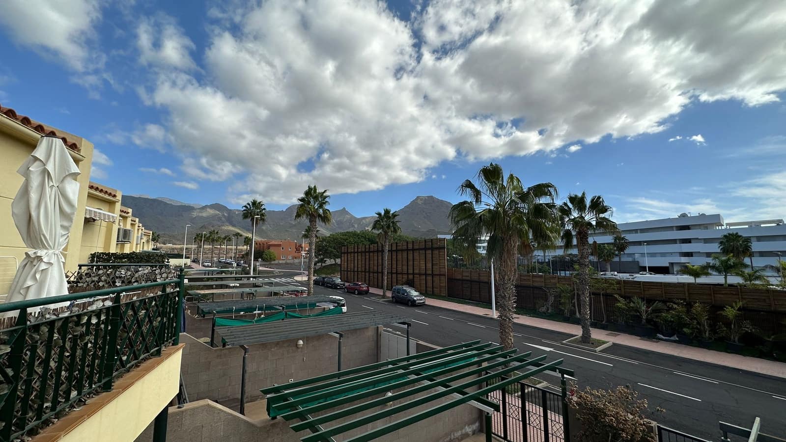 1 soverom Leilighet til leie i Costa Adeje med svømmebasseng garasje - € 1 600 (Ref: 7993576)