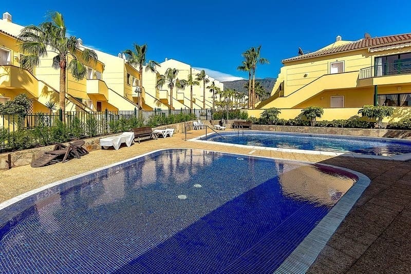 1 soverom Leilighet til leie i Costa Adeje med svømmebasseng garasje - € 1 600 (Ref: 7993576)