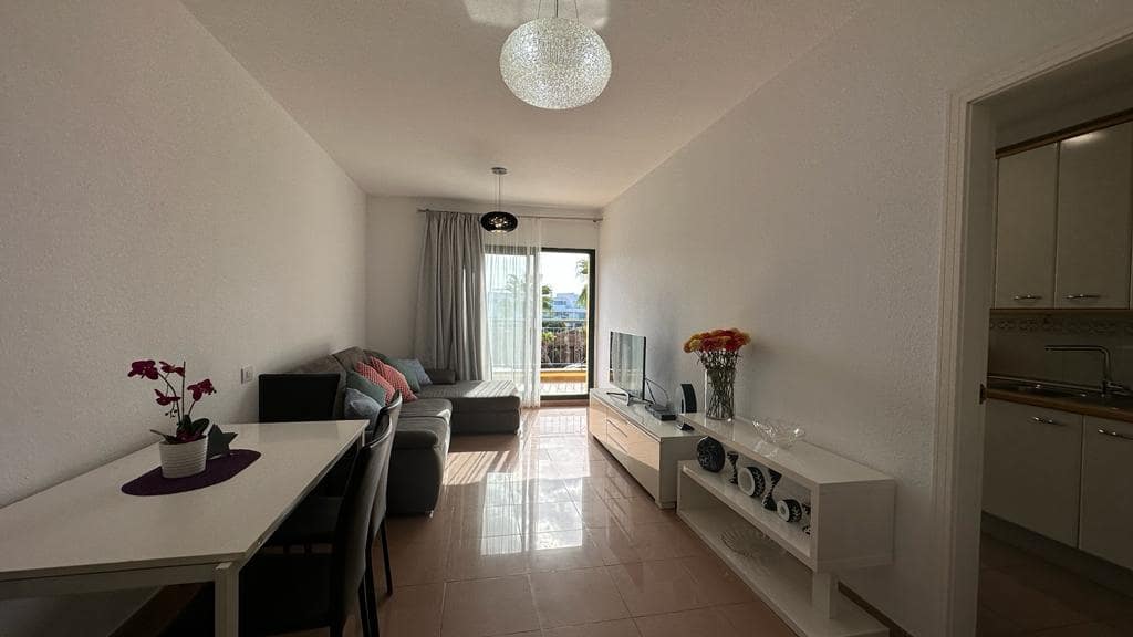 1 soverom Leilighet til leie i Costa Adeje med svømmebasseng garasje - € 1 600 (Ref: 7993576)