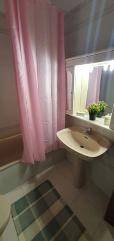 Apartment for rent in San Eugenio Alto, Adeje with pool - € 900 (Ref: 8431382)