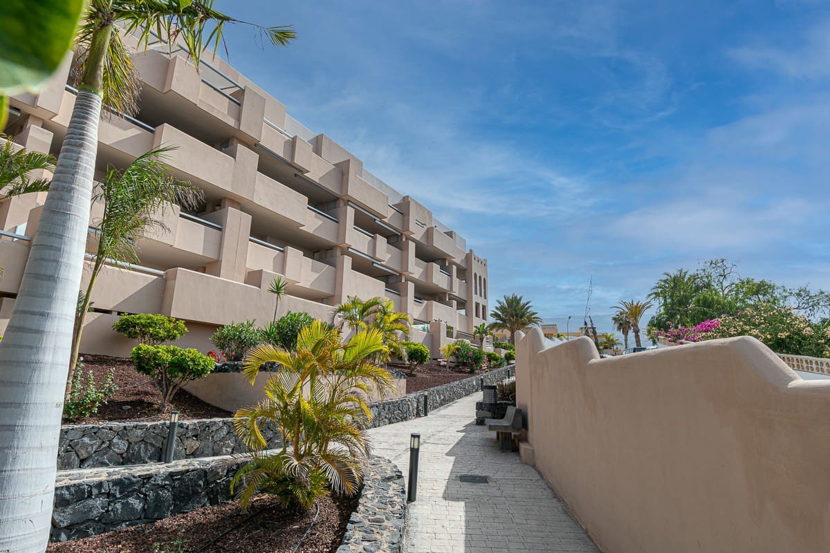 2 slaapkamer Appartement te huur in Playa Paraiso met zwembad garage - € 1.700 (Ref: 9352877)