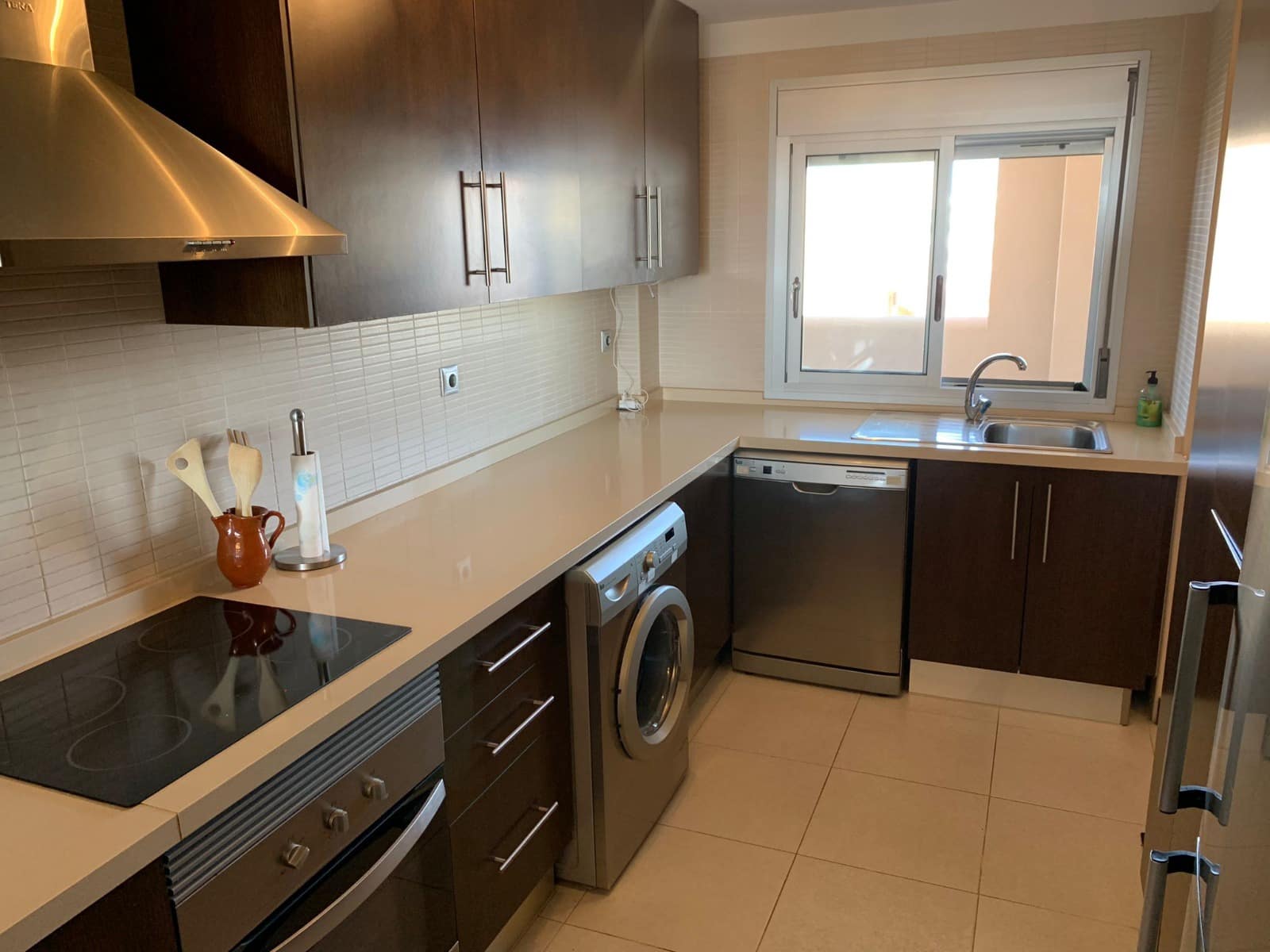 2 slaapkamer Appartement te huur in Playa Paraiso met zwembad garage - € 1.700 (Ref: 9352877)