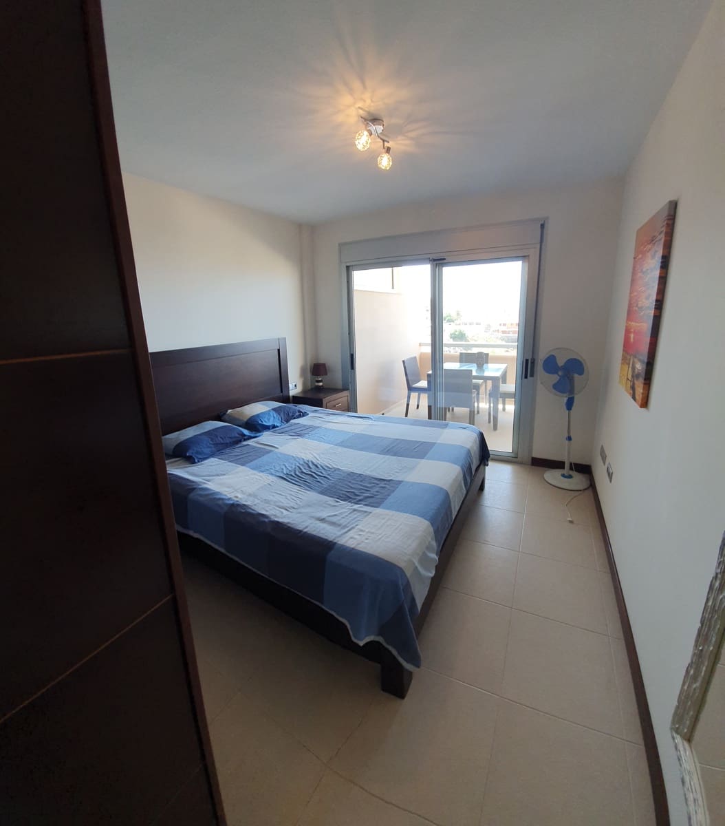 2 slaapkamer Appartement te huur in Playa Paraiso met zwembad garage - € 1.700 (Ref: 9352877)