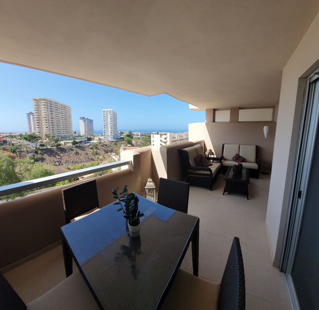 2 slaapkamer Appartement te huur in Playa Paraiso met zwembad garage - € 1.700 (Ref: 9352877)