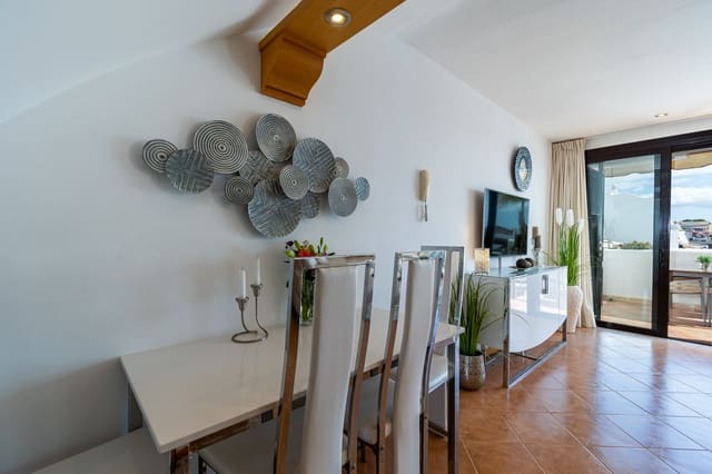 2 soverom Penthouse til leie i Playa Paraiso, Adeje med svømmebasseng garasje - € 2 250 (Ref: 9475727)
