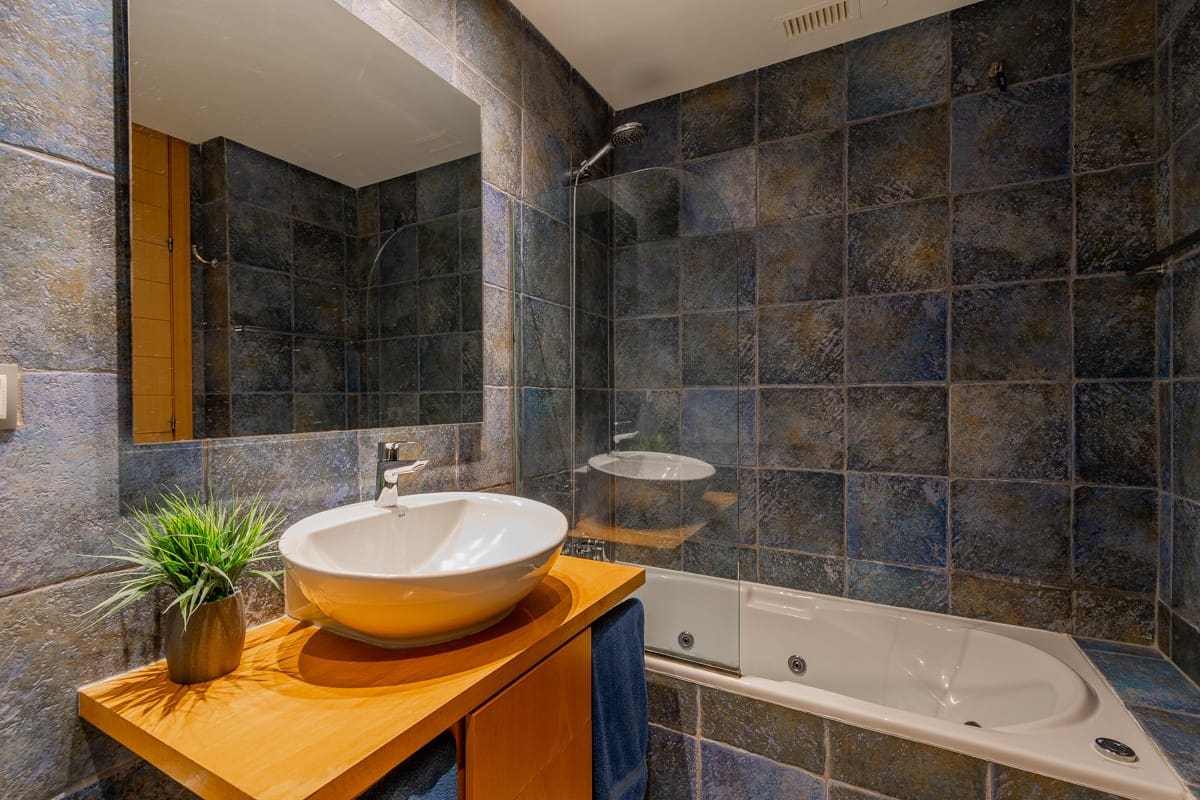 2 soverom Penthouse til leie i Playa Paraiso med svømmebasseng garasje - € 2 250 (Ref: 9475727)