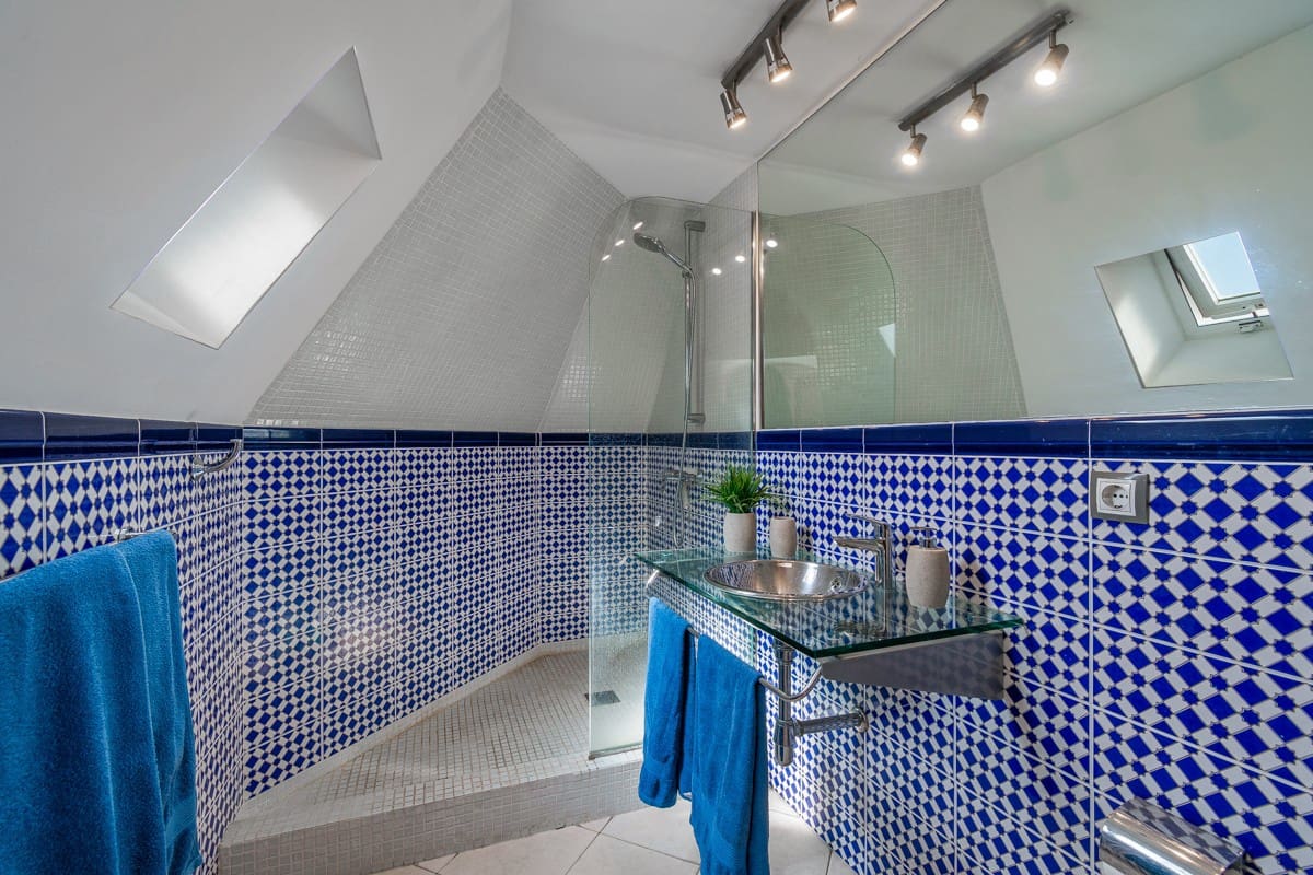 2 soverom Penthouse til leie i Playa Paraiso med svømmebasseng garasje - € 2 250 (Ref: 9475727)