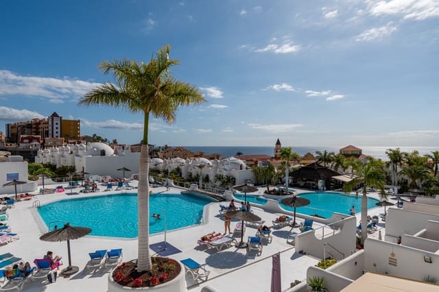 2 soverom Penthouse til leie i Playa Paraiso, Adeje med svømmebasseng garasje - € 2 250 (Ref: 9475727)