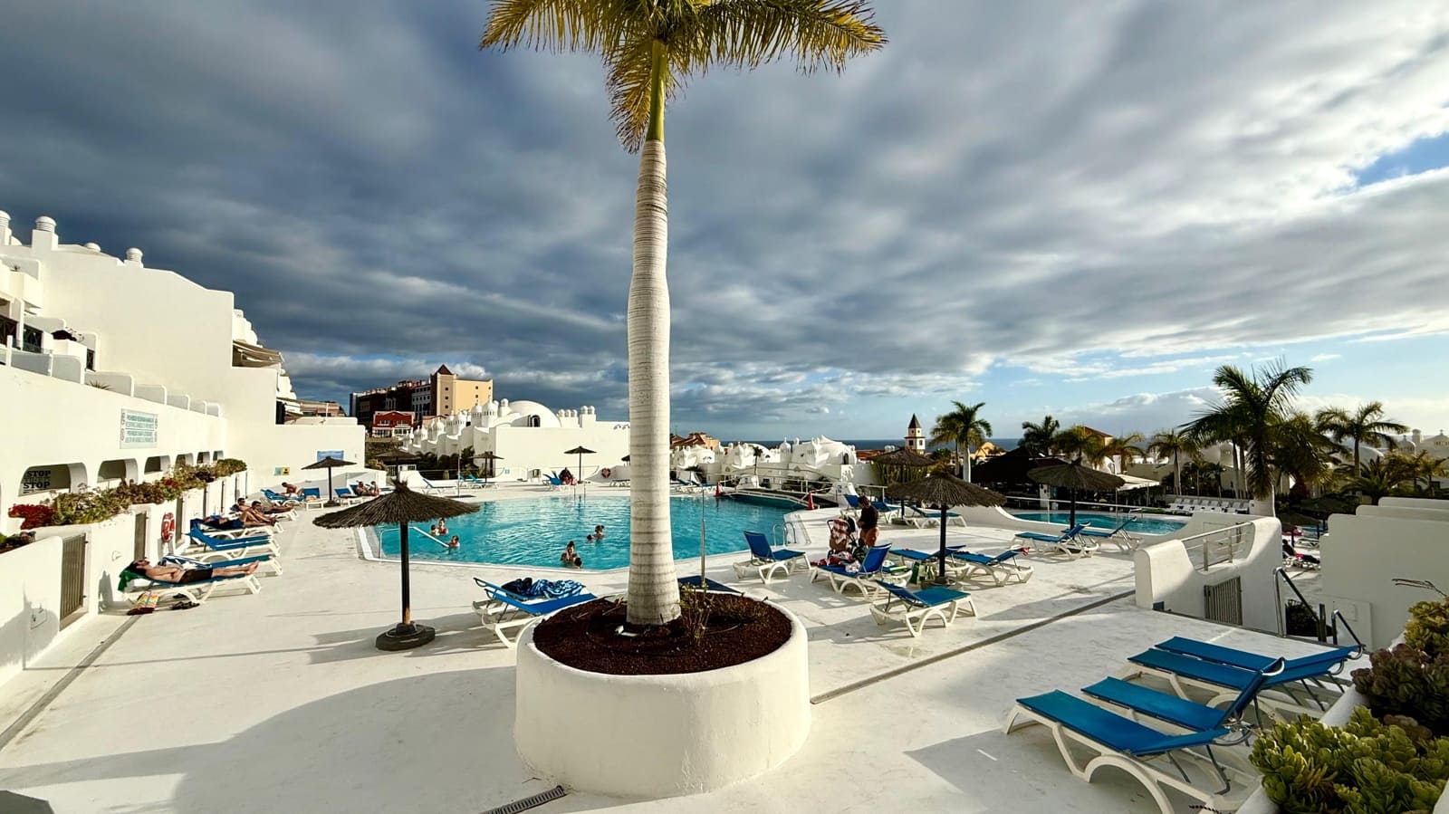 1 bedroom Apartment for rent in Playa Paraiso with pool garage - € 1,600 (Ref: 9726171)