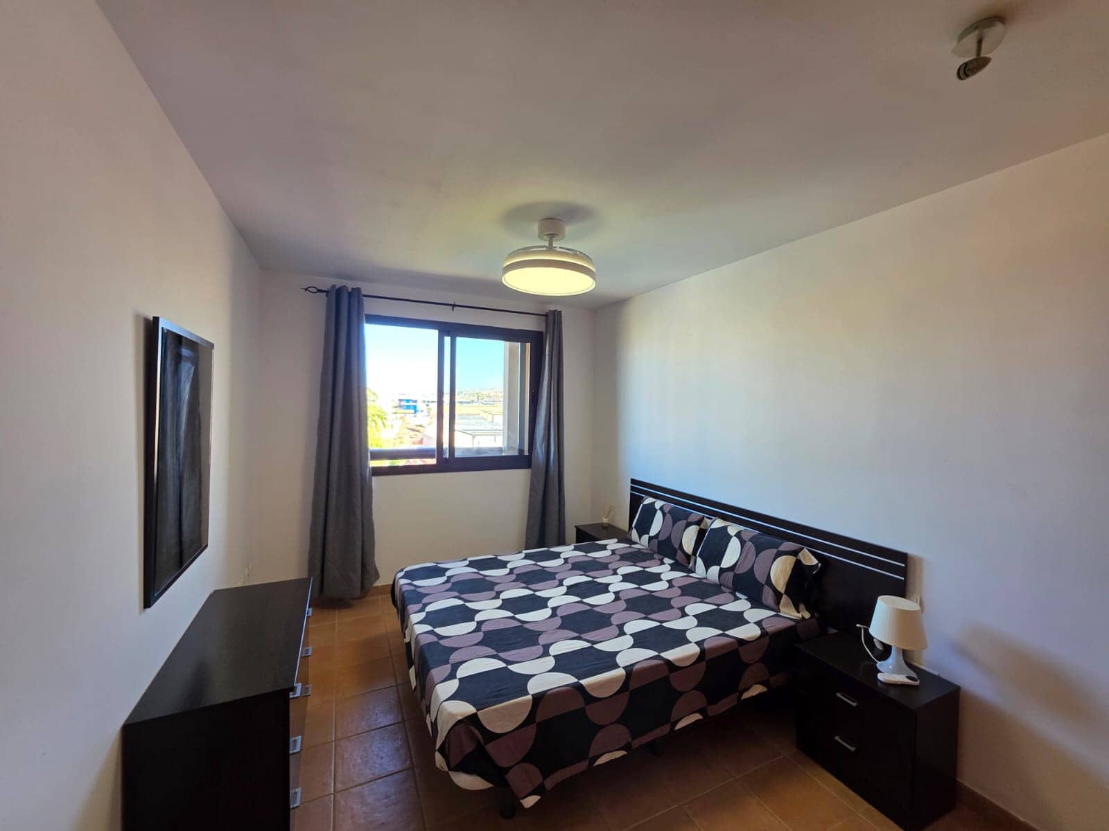 Apartamento de 2 habitaciones en Playa Paraiso en alquiler con garaje - 1.500 € (Ref: 9816568)