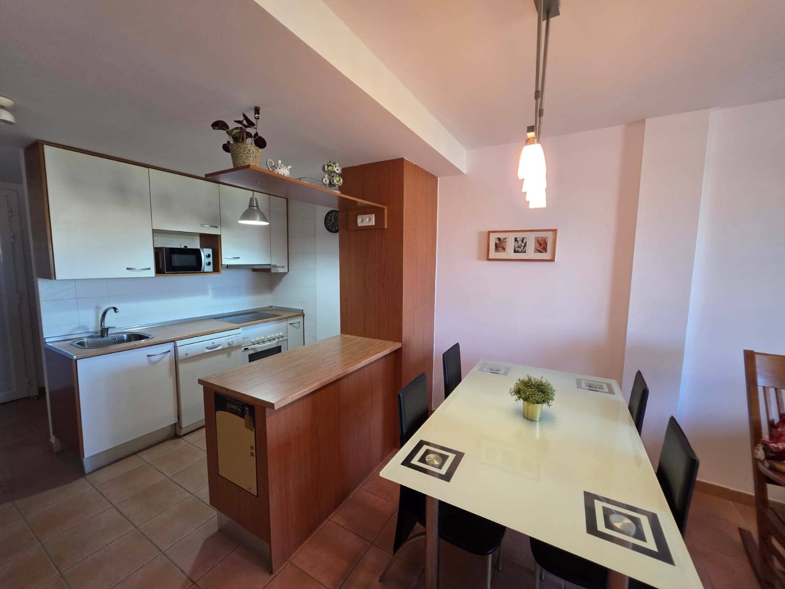 Apartamento de 2 habitaciones en Playa Paraiso en alquiler con garaje - 1.500 € (Ref: 9816568)