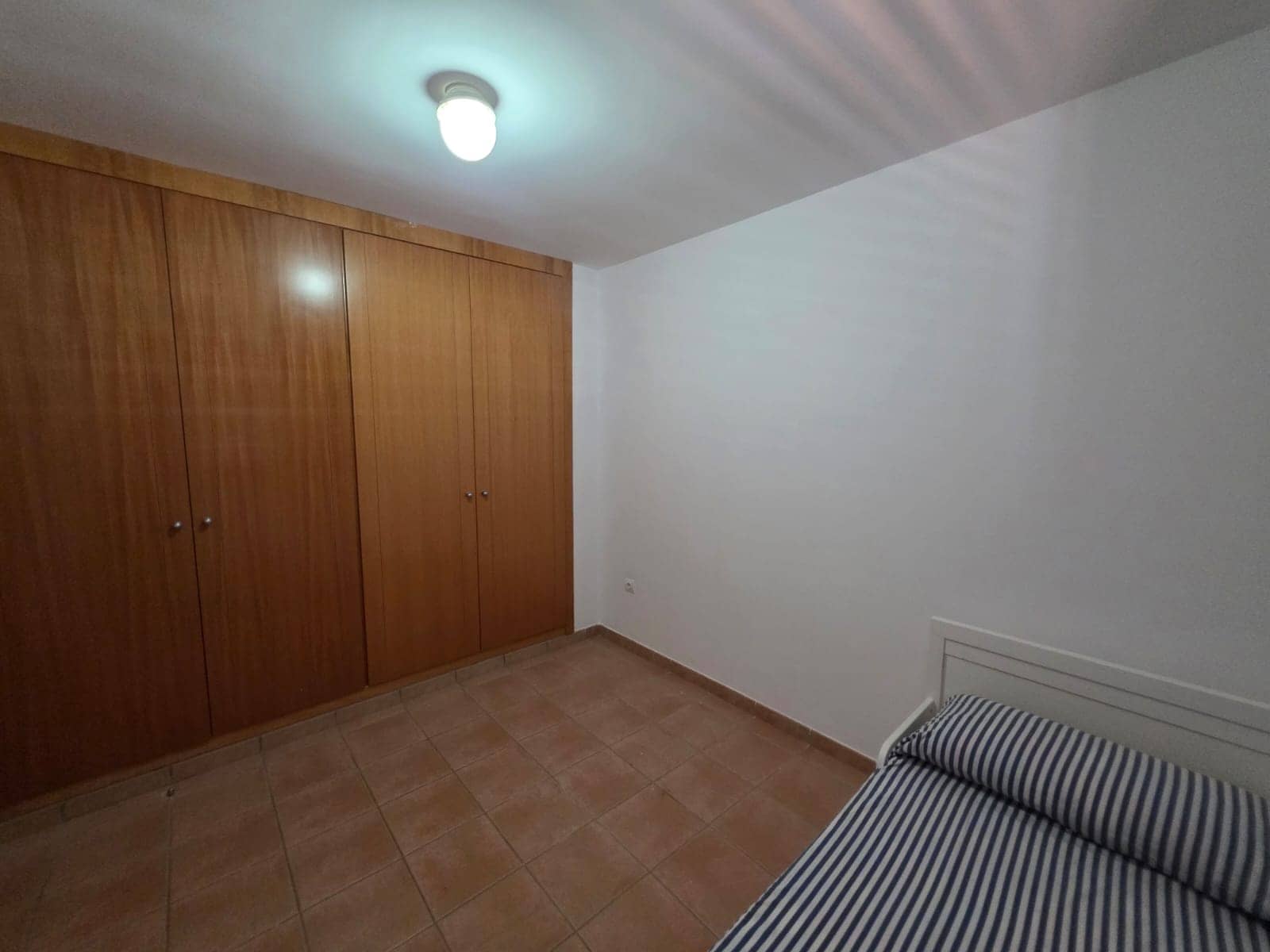 Apartamento de 2 habitaciones en Playa Paraiso en alquiler con garaje - 1.500 € (Ref: 9816568)