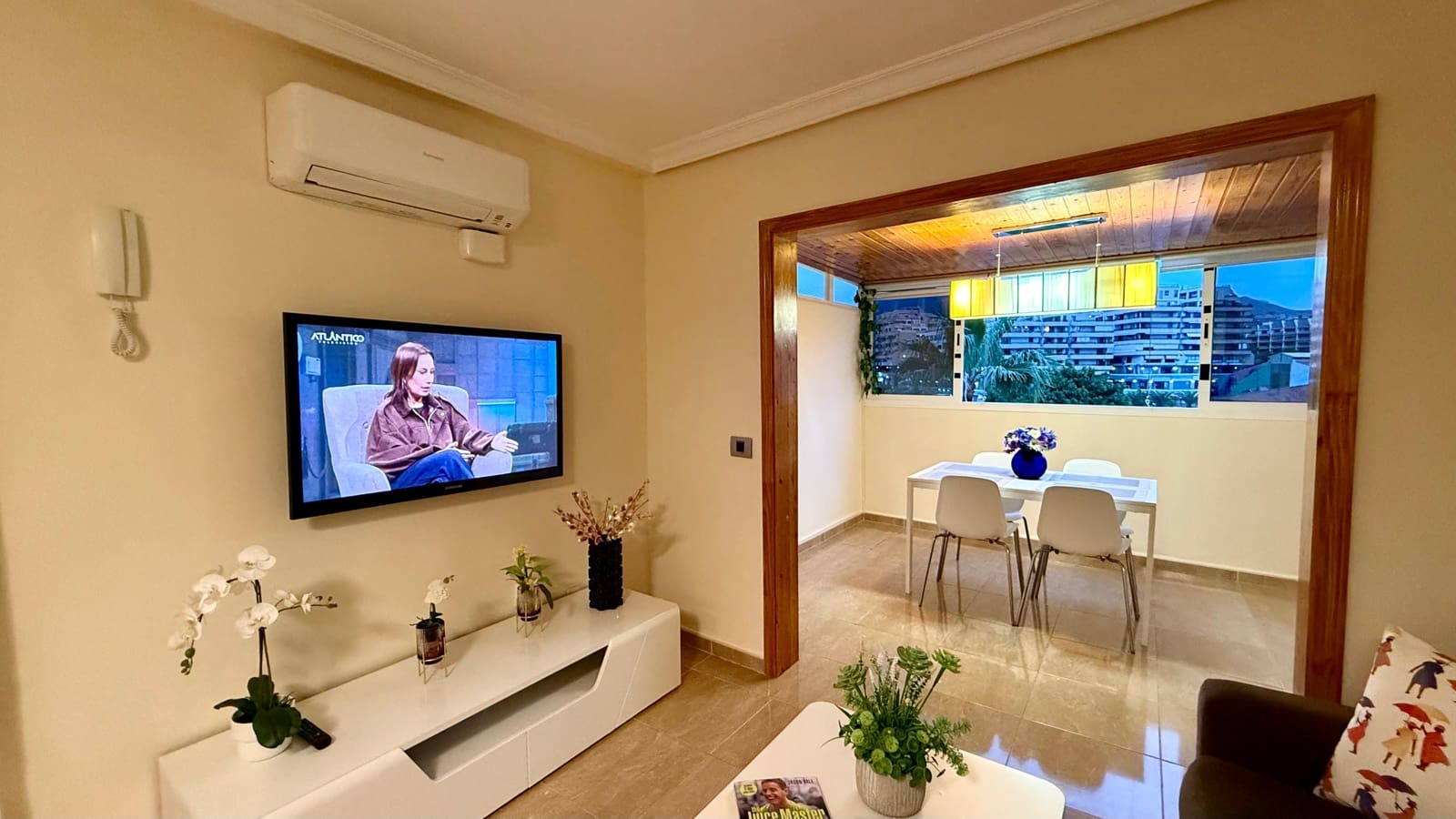 1 bedroom Beach Apartment for rent in Los Cristianos - € 1,390 (Ref: 9834705)