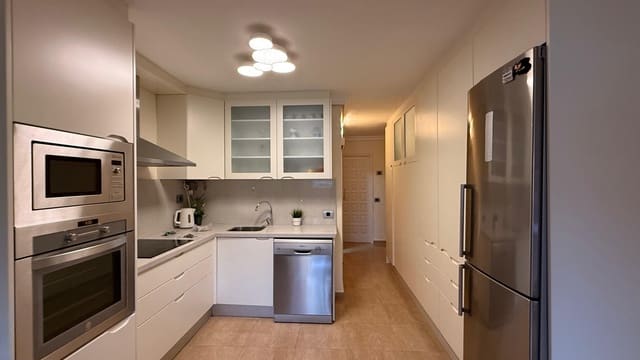 1 bedroom Beach Apartment for rent in Los Cristianos, Arona - € 1,390 (Ref: 9834705)