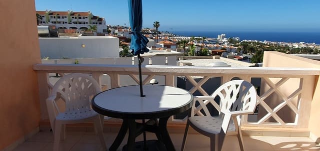 Lejlighed til leje i San Eugenio Alto, Adeje med swimmingpool - € 890 (Ref: 9854482)
