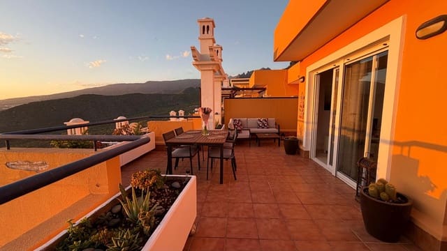 2 camera da letto Attico da affittare in Torviscas Centro y Alto, Adeje con piscina garage - 1.590 € (Rif: 9858981)