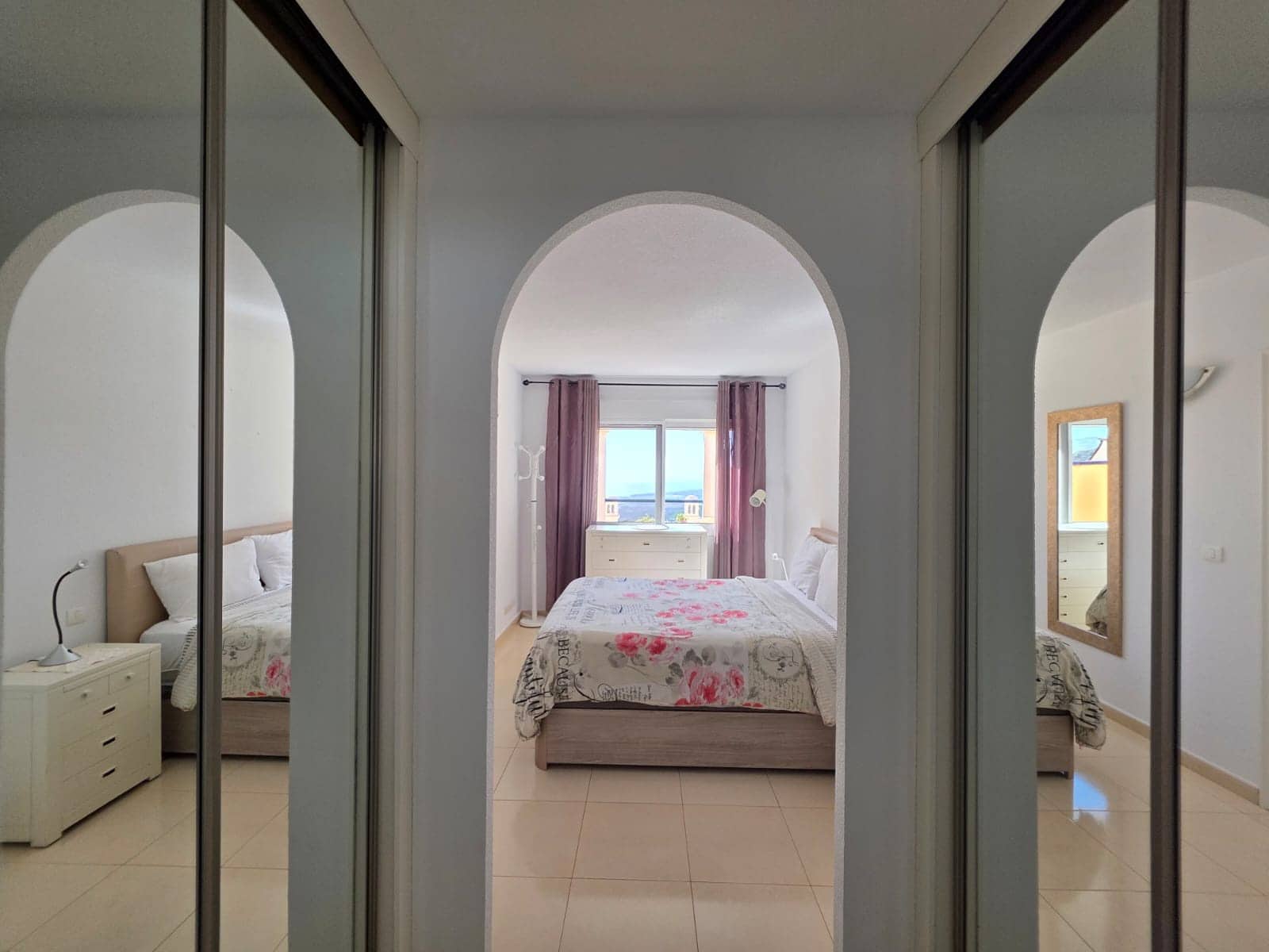 2 bedroom Penthouse for rent in Costa Adeje with pool garage - € 1,749 (Ref: 9858982)