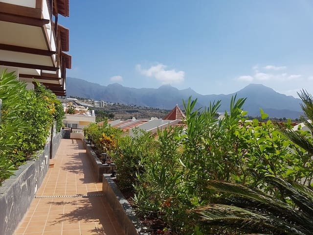 2 bedroom Beach Apartment for rent in La Caleta Adeje, Adeje with pool garage - € 1,950 (Ref: 9872495)