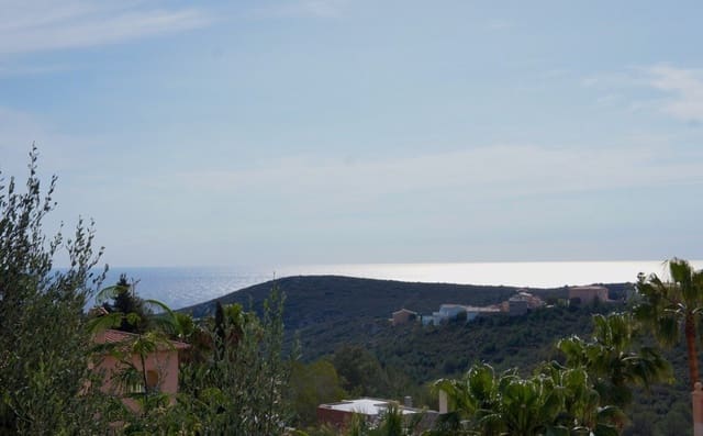 Chalet de 4 habitaciones en Cumbre del Sol, Benitachell / Benitatxell en venta con piscina garaje - 1.575.000 € (Ref: 5670081)