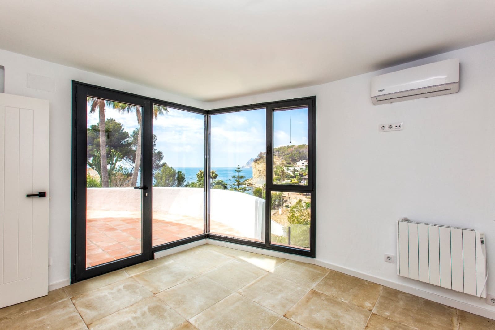 4 camera da letto Villa in vendita in Benissa con piscina garage - 1.345.000 € (Rif: 8990045)