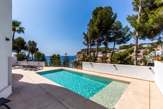 4 soverom Villa til salgs i Benissa med svømmebasseng garasje - € 1 650 000 (Ref: 8990045)