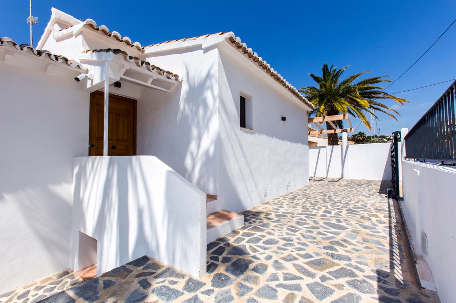 4 Zimmer Villa zu verkaufen in Benissa mit Pool Garage - 1.650.000 € (Ref: 8990045)