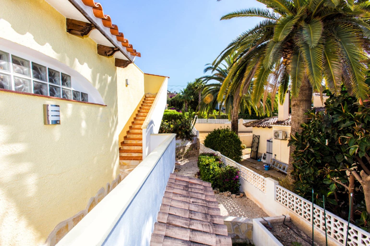 5 soveværelse Villa til salg i Benissa med garage - € 730.000 (Ref: 9049618)