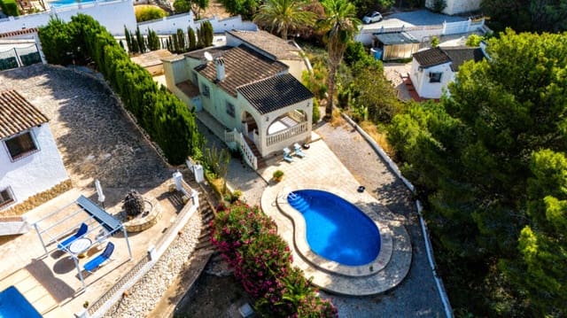 2 bedroom Villa for sale in Calpe / Calp with pool garage - € 350,000 (Ref: 9131149)