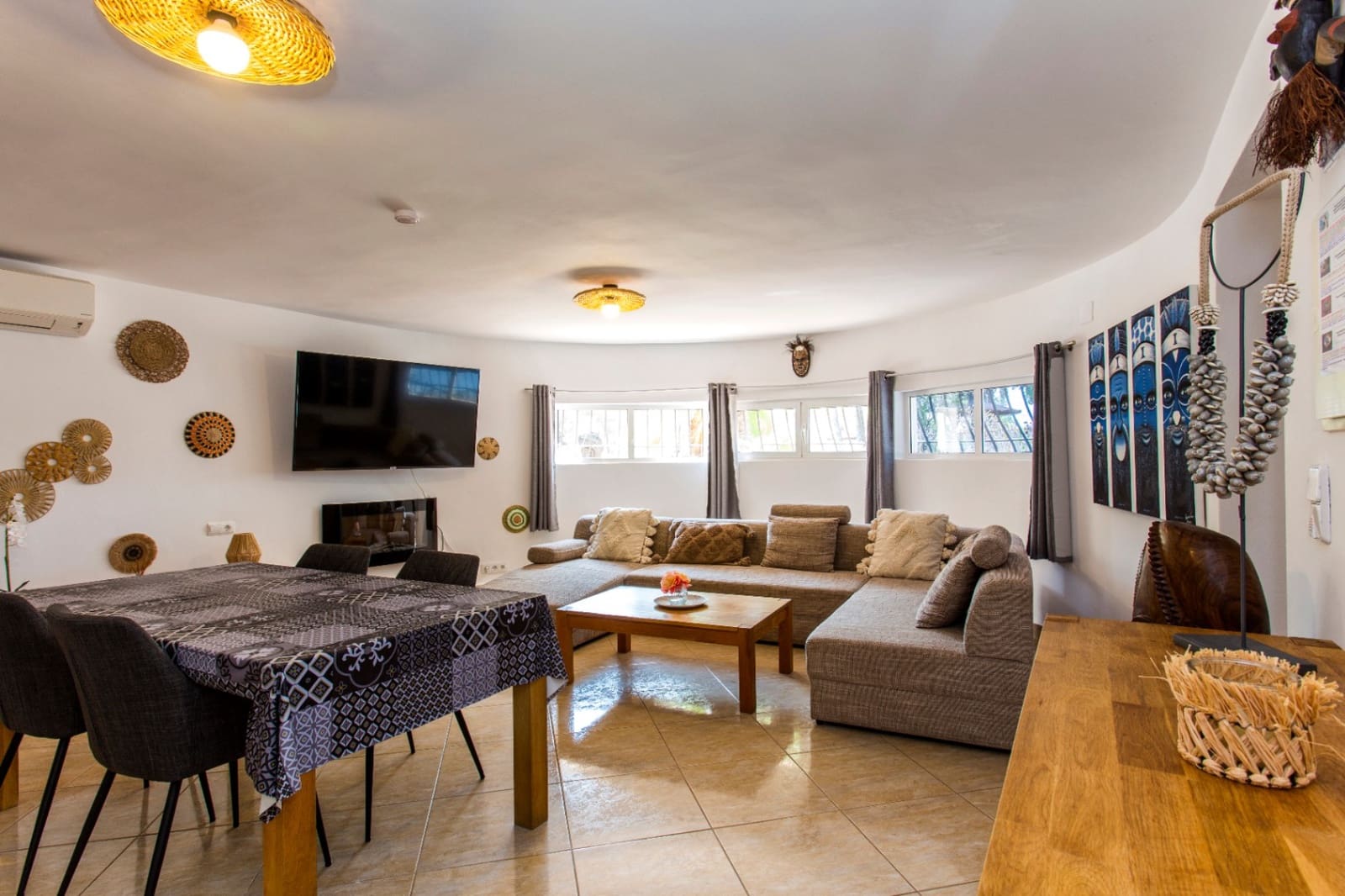 2 soveværelse Villa til salg i Benissa med swimmingpool garage - € 895.000 (Ref: 9205715)