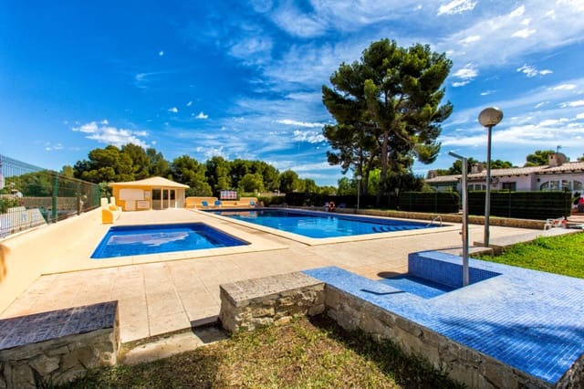 2 soverom Bungalow til salgs i Moraira, Teulada-Moraira med svømmebasseng garasje - € 249 500 (Ref: 9211391)