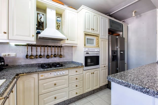 2 sypialnia Willa na sprzedaż w Benissa z basenem garażem - 610 000 € (Ref: 9270236)