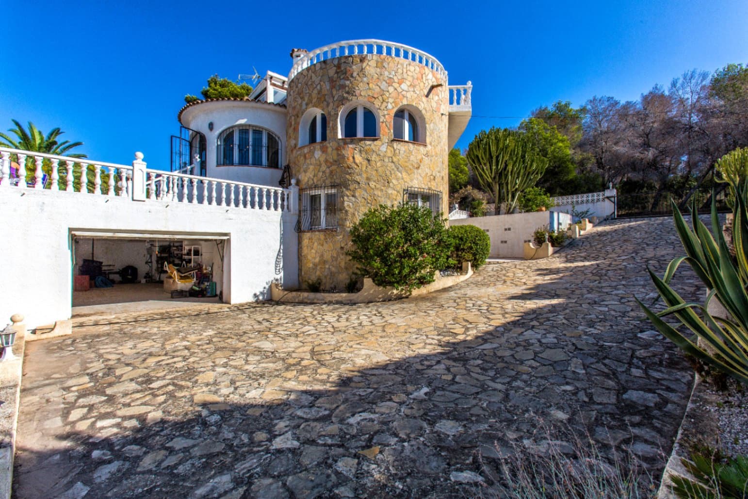2 sovrum Villa till salu i Benissa med pool garage - 610 000 € (Ref: 9270236)