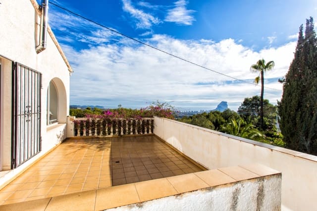 2 bedroom Villa for sale in Oltamar - Cucarres, Calpe / Calp with garage - € 548,000 (Ref: 9436142)